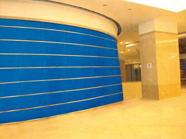 折叠式防火卷帘门