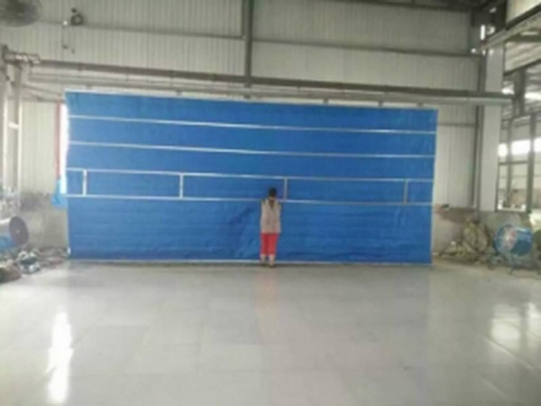 折叠式防火卷帘门